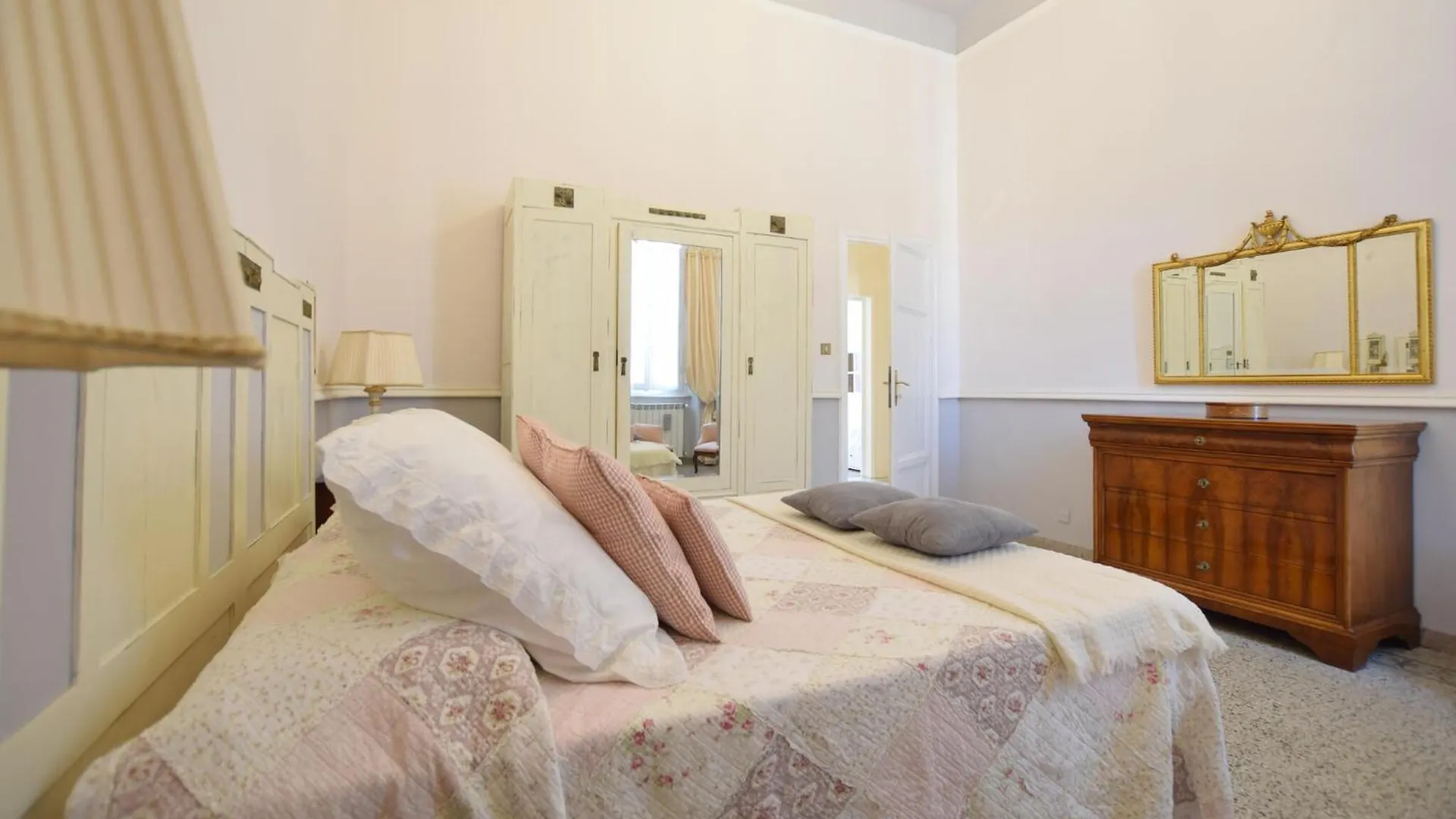 Beautiful Home In Viareggio With Kitchen
