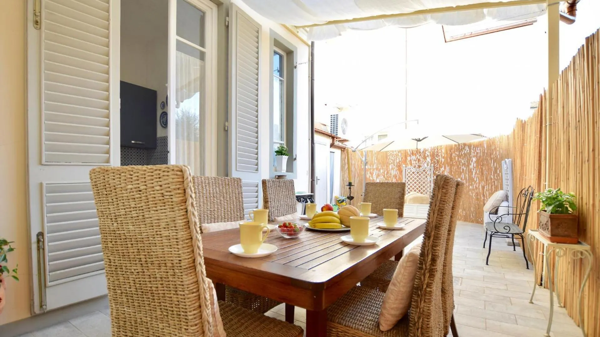 Beautiful Home In Viareggio With Kitchen Holiday home